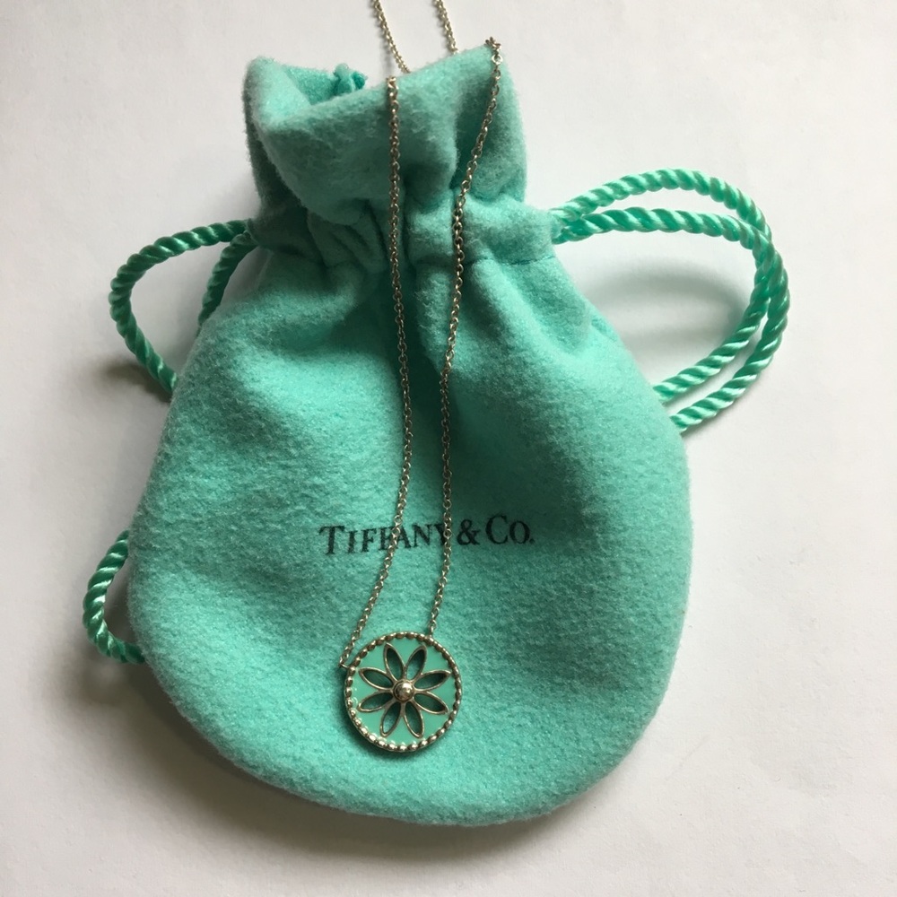 Tiffany & Co. Enamel daisy necklace